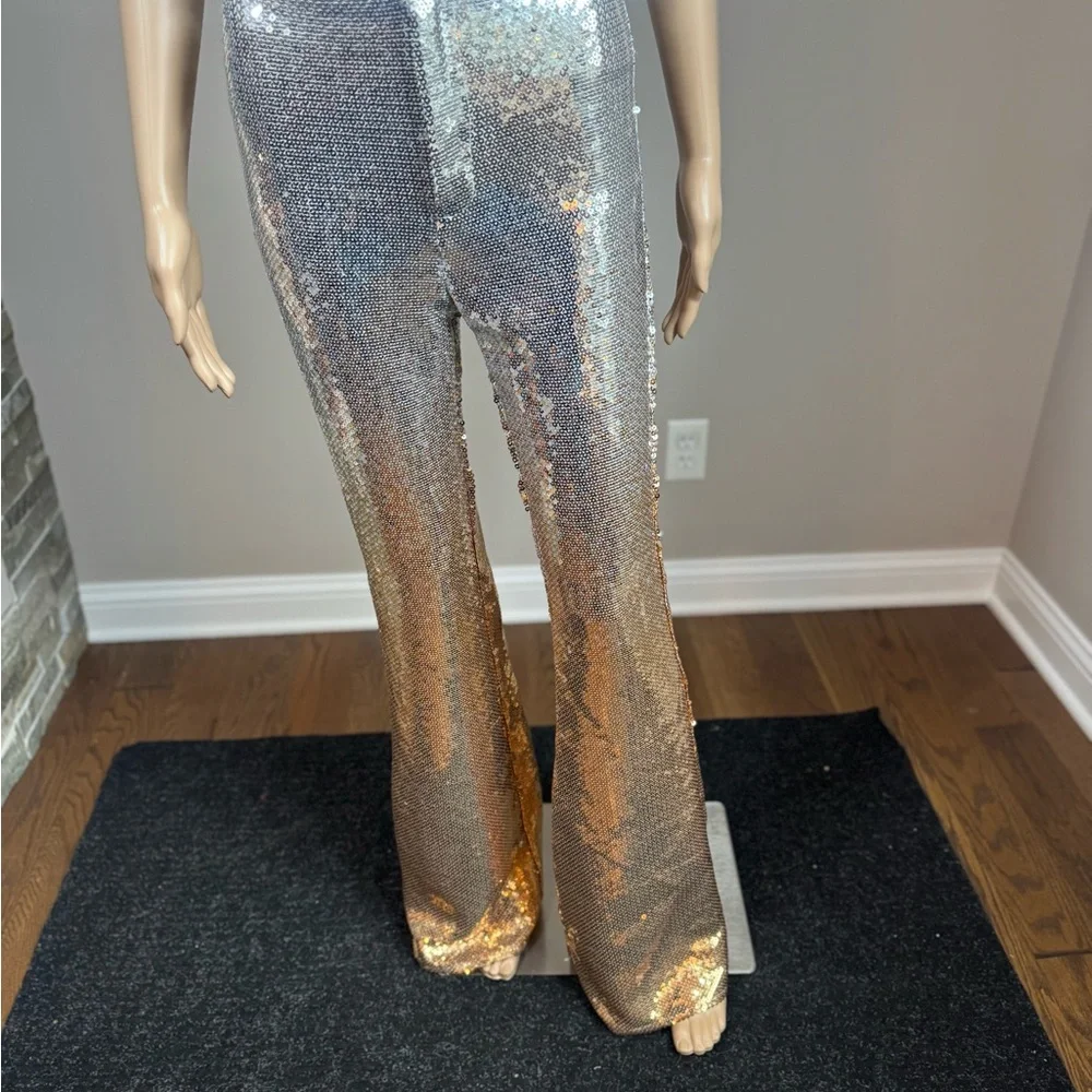 AKIRA Sequin Flare Pants Silver Gold Disco Festival Bell Bottom NWT - Picture 3 of 6